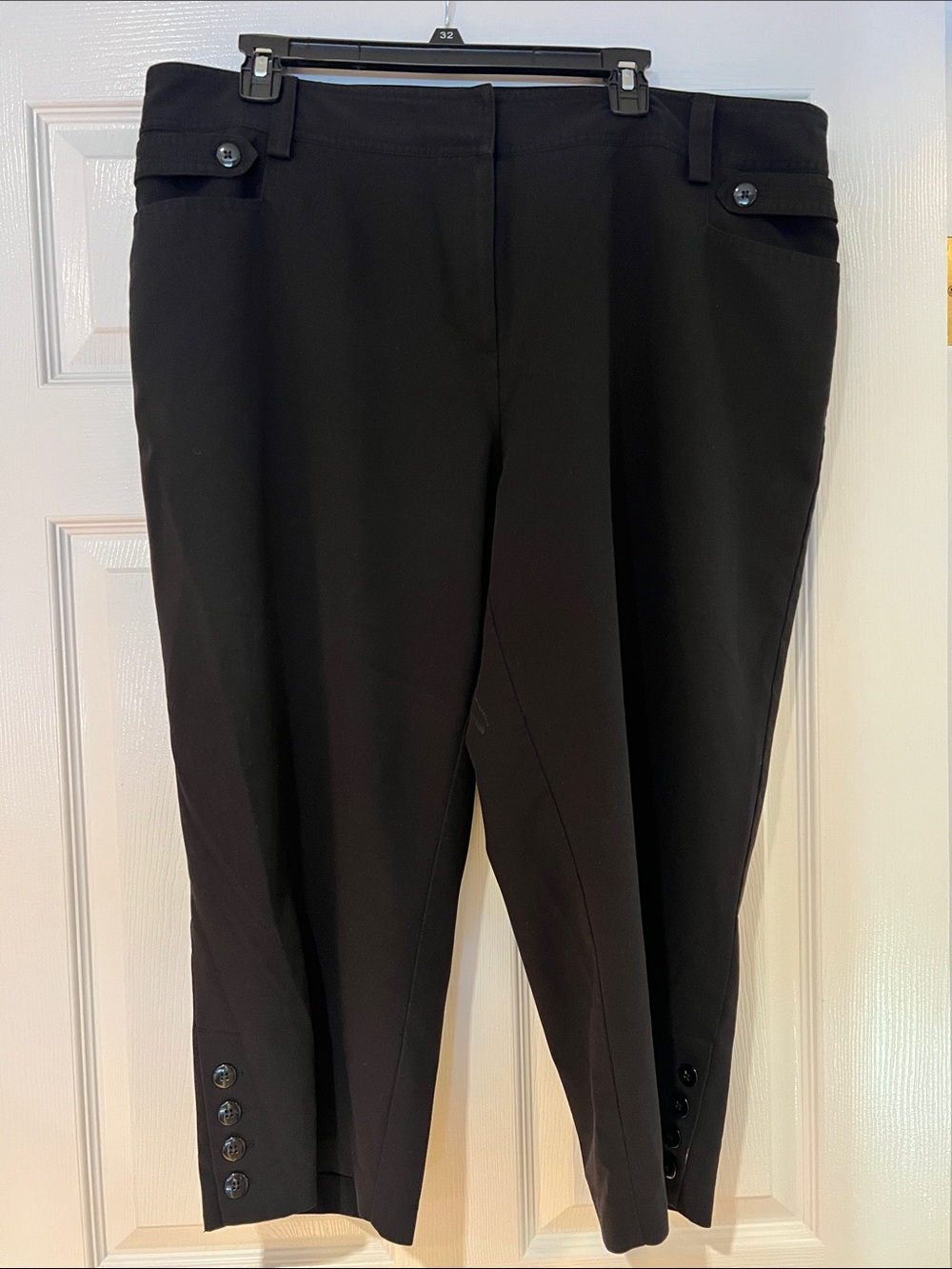 Dress Barn Black Cropped Ankle Dress Pants